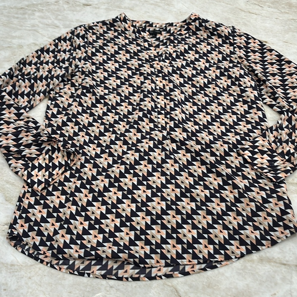 Talbots | Geometric Blouse |‎ Peach Tan Black White | Medium